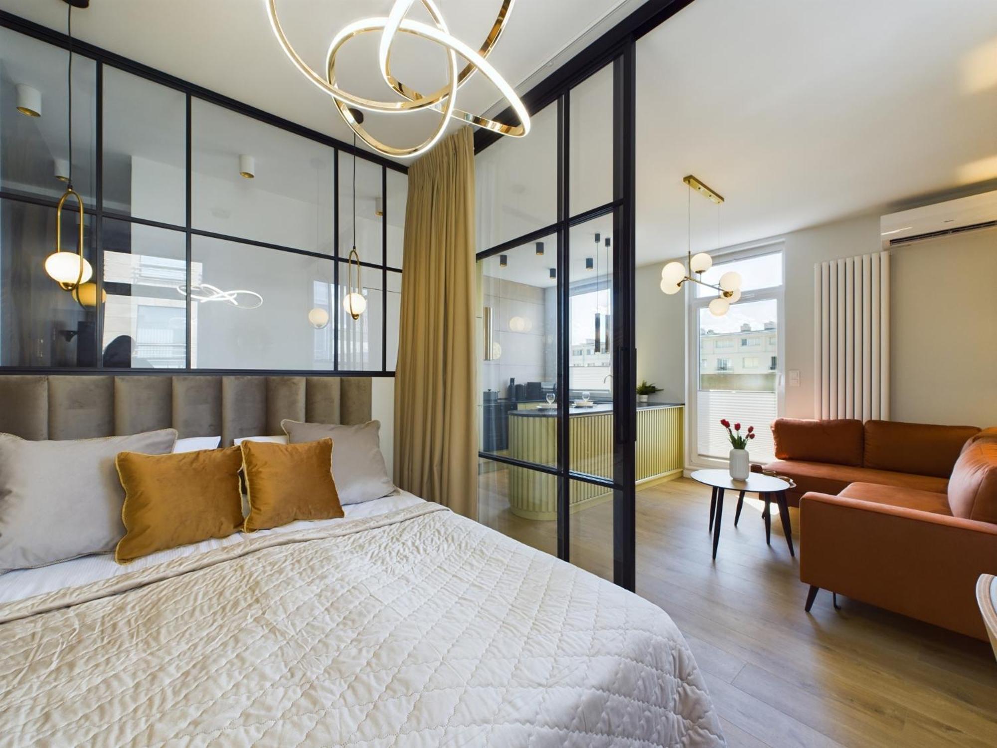 City Center Apartments Hoza By Noclegi Renters Varşova Dış mekan fotoğraf