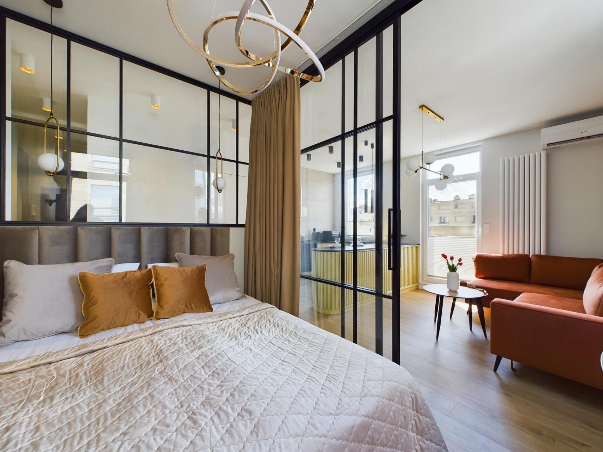 City Center Apartments Hoza By Noclegi Renters Varşova Dış mekan fotoğraf