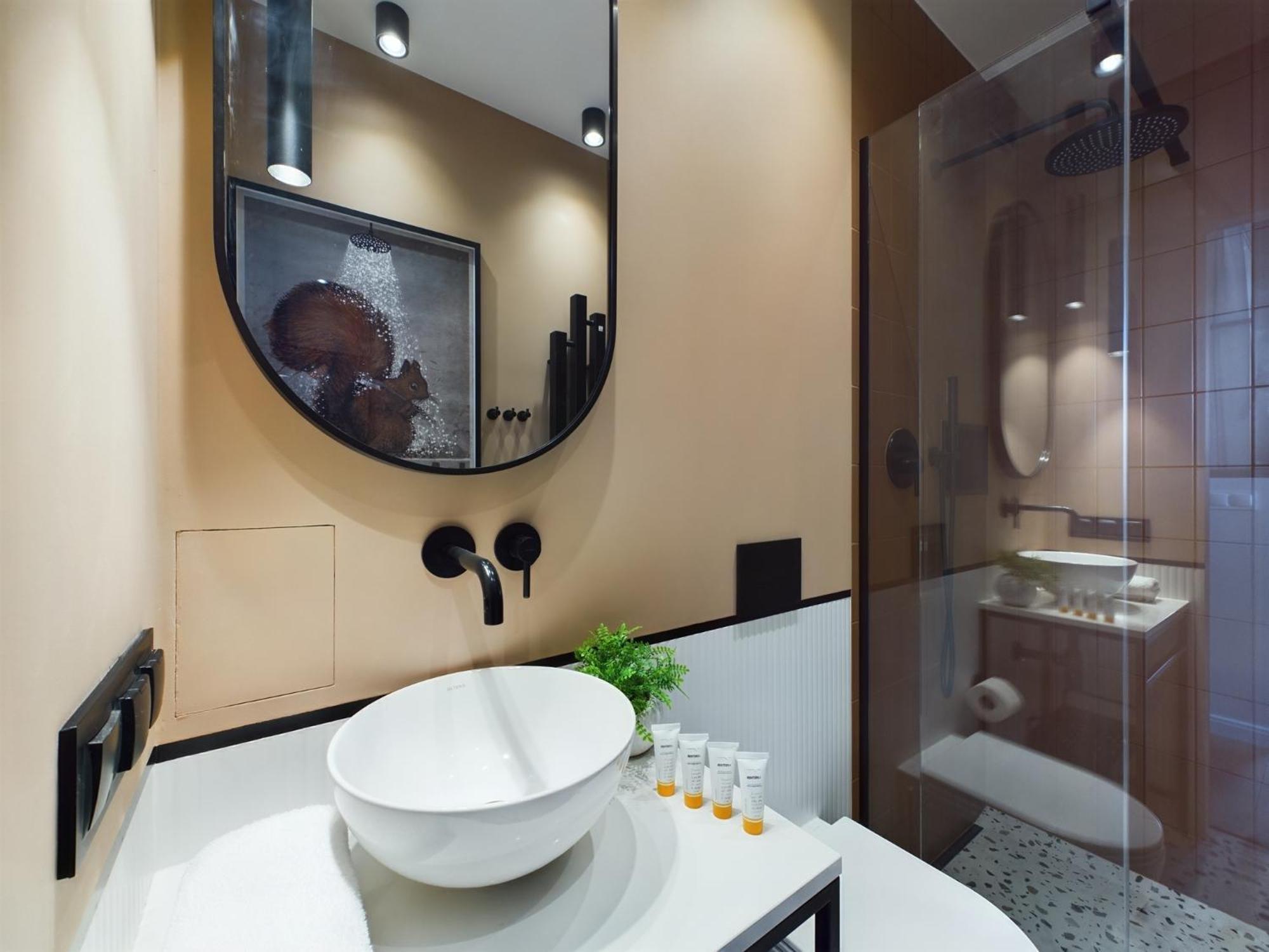 City Center Apartments Hoza By Noclegi Renters Varşova Dış mekan fotoğraf